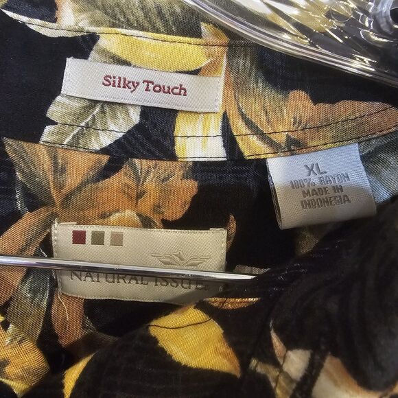 Natural Issue Floral Hawaiian Short Sleeve Button Up Men's Size XL Silky Touch - Picture 7 of 8